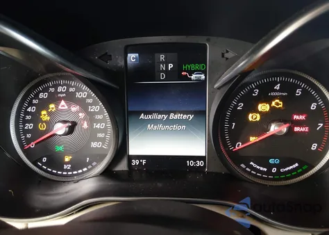 2019 Mercedes-Benz Glc 350E 4Matic z USA, uszkodzony, nr VIN WDC0G5EB5KF517033